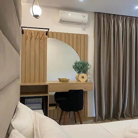 Kuburi Hotel 4*